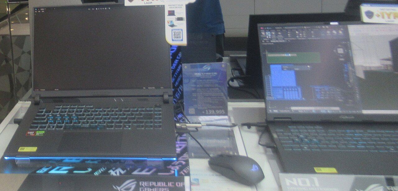 Why the same laptop graphics chip performs differently in two machines